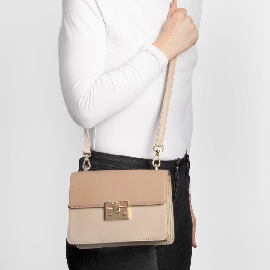 1036 - 567 - 474gFair produzierte Handtasche Tricolor Pitea in aqua shades/gold von Seidenfelt - Wildflowers