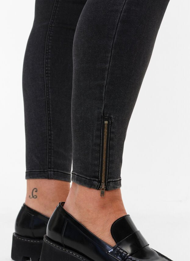 J10181AKurzgröße Jeans grau Denim Skinny Jluna Zizzi - Wildflowers44/30"Grau