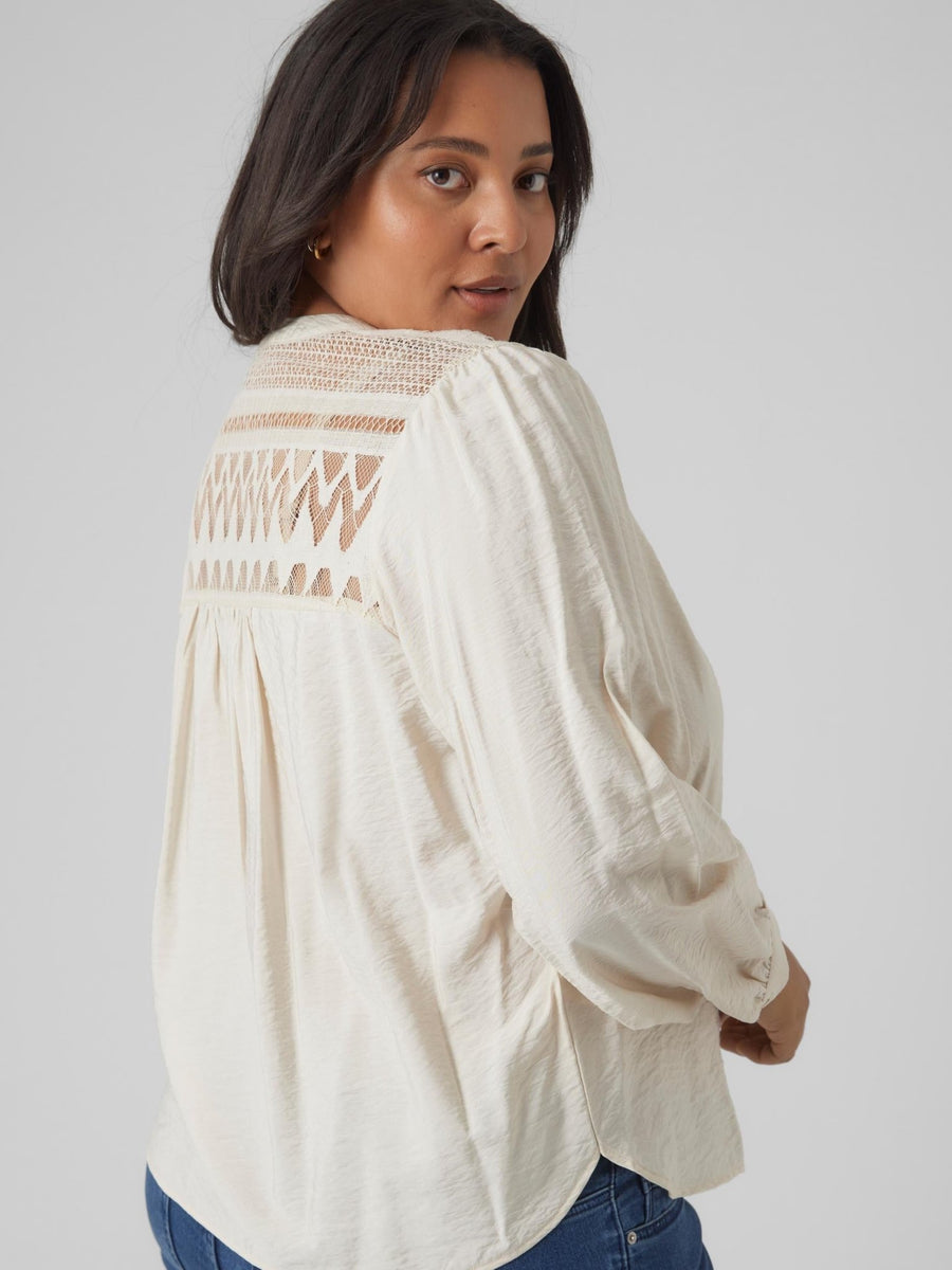 10297222Bluse mit Spitze Ayoe - Wildflowers42Creme