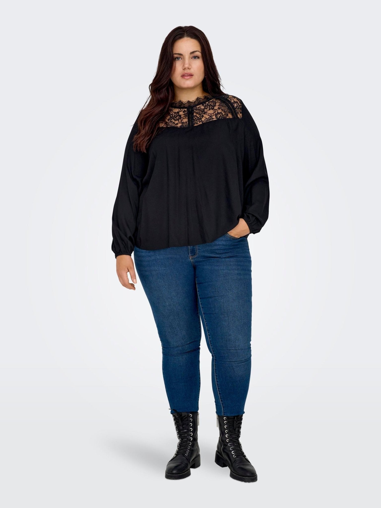 15307081Schwarze Spitzenbluse Beatryce - Wildflowers44Schwarz