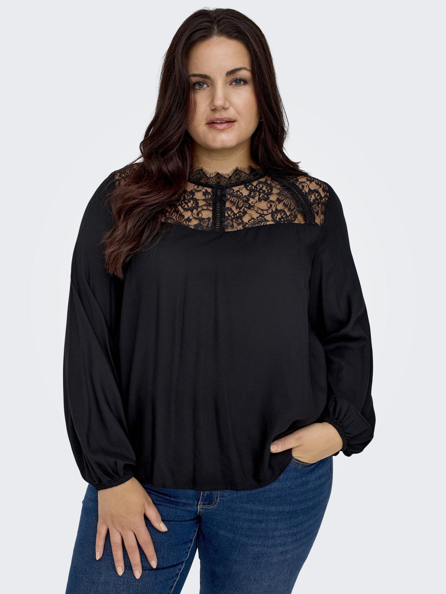 15307081Schwarze Spitzenbluse Beatryce - Wildflowers44Schwarz