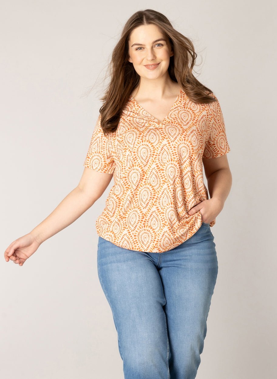 A004395Shirt mit orangem Muster Yesta Harvin - Wildflowers46Creme/orange